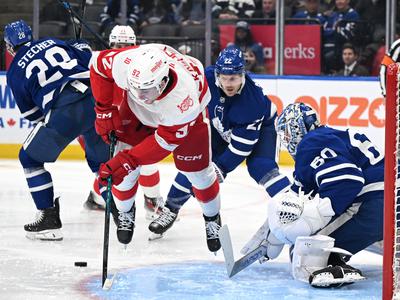 Troboj za vrh vzhodne konference: Carolina in Detroit napadata Tampo