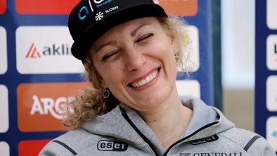 Ilka Štuhec znova s širokim nasmehom na obrazu