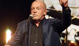 Umrl legendarni glasbenik Joe Cocker