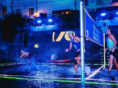 Odbojka na Ljubljanici postregla z atraktivnimi boji, moški finale odplavile naplavine