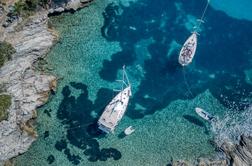 Senzacija iz Dalmacije: koktajle streže kar iz čolna