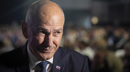 Po Thompsonovem koncertu se je oglasil tudi Janez Janša