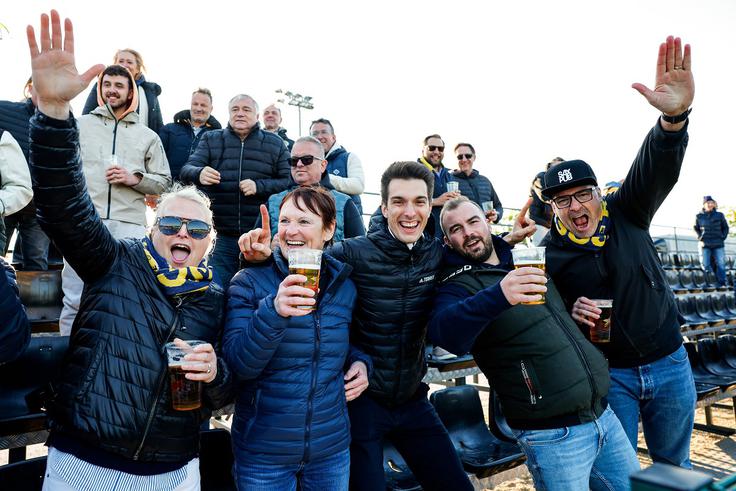 Prihodnji mesec na finalnem srečanju pokala Pivovarne Union v Celju ne bo manjkalo privržencev Brinja. Bi lahko poleti spremljali celo evropske tekme ljubljencev? | Foto: Aleš Fevžer