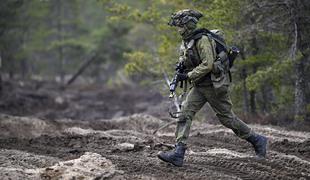 Finski general razkril: V Ukrajini preizkušamo najsodobnejša orožja