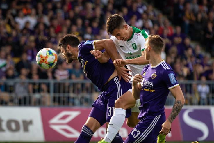 Maribor, Olimpija Maribor in Olimpija se bosta za pokalno lovoriko udarila v sredo ob 20.15 v Celju. | Foto: Blaž Weindorfer/Sportida