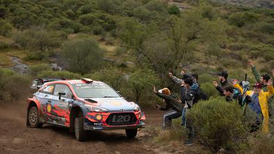 Neuville zmagovalec relija v Argentini