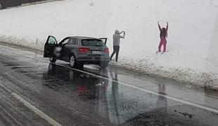 Norost leta? "Selfi" kar ob avtocesti pri Celju. #foto