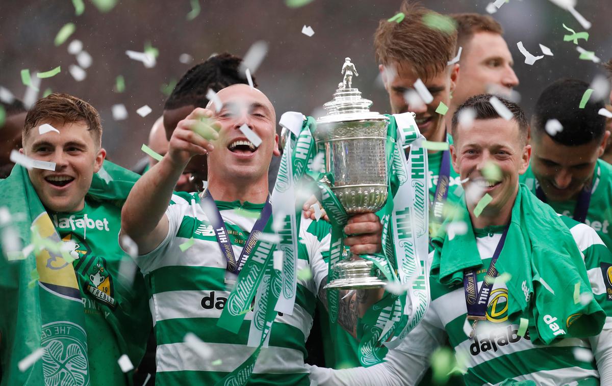 Celtic | Takole so se nogometaši Celtica razveselili nove lovorike. | Foto Reuters