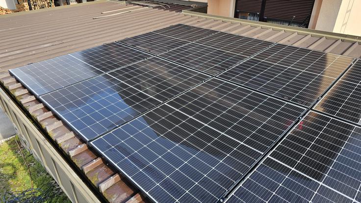 Erasol, čiščenje sončnih panelov, sončna elektrarna | Foto: Erasol