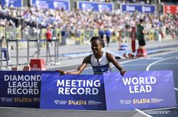 Kenijka Kipyegon na Poljskem za las zgrešila dolgoletni svetovni rekord