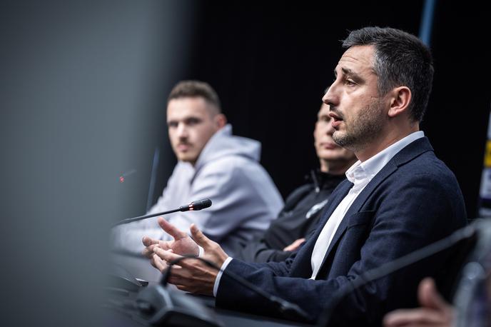 Cem Basgül NK Maribor | Vodstvo Maribora je za 16. uro sklicalo novinarsko konferenco, na kateri bodo predstavili novega trenerja. To je 42-letni Feđa Dudić. | Foto Jure Banfi