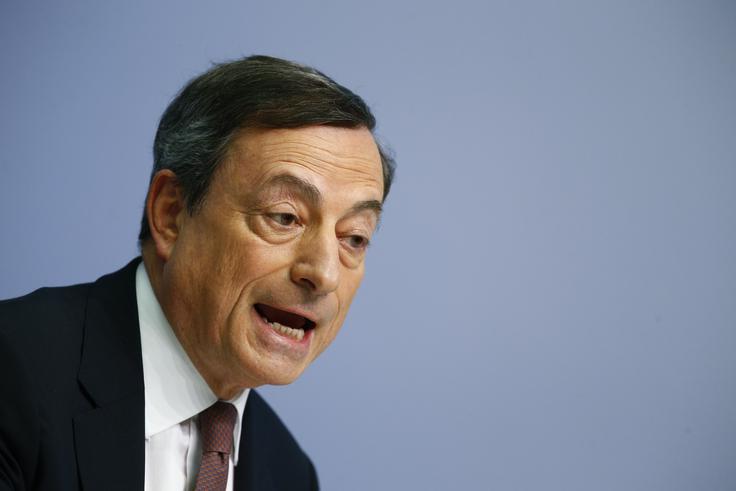 Banka Slovenije ob 13. uri pripravlja slovesnost ob 10. obletnici uvedbe evra v Sloveniji. Slavnostni govornik bo predsednik Evropske centralne banke Mario Draghi. | Foto: Reuters