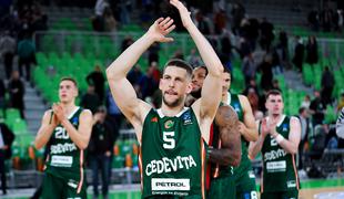 Evropska rapsodija Olimpije, ki je zadevala kot za stavo