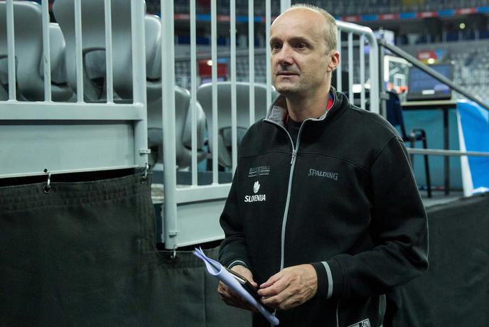 Želel je obračunati s sodnikom, zdaj je moral zapustiti klub