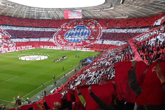 Bayern München | Bayern München je bavarskim nogometnim klubom za pomoč pri spopadanju z epidemijo novega koronavirusa namenil še 350.000 evrov. | Foto Getty Images