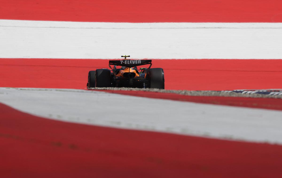 Lando Norris VN Avstrije | Lando Norris (McLaren) bo začel danes s prvega štartnega mesta. | Foto Reuters