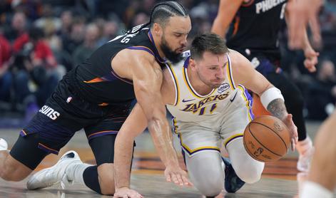 V živo: Lakersi zapravili prednost, drama v Arizoni