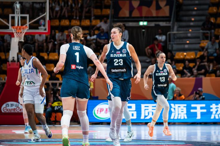 Slovenija Italija slovenska ženska košarkarska reprezentanca | Foto: FIBA