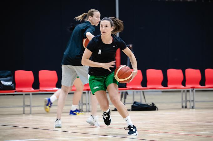 Trening ženske košarkarske reprezentance, Teja Oblak | Foto: Blaž Weindorfer / Sportida