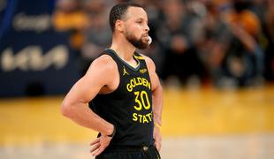 Velik udarec za zvezdnika lige NBA: Stephen Curry poškodovan