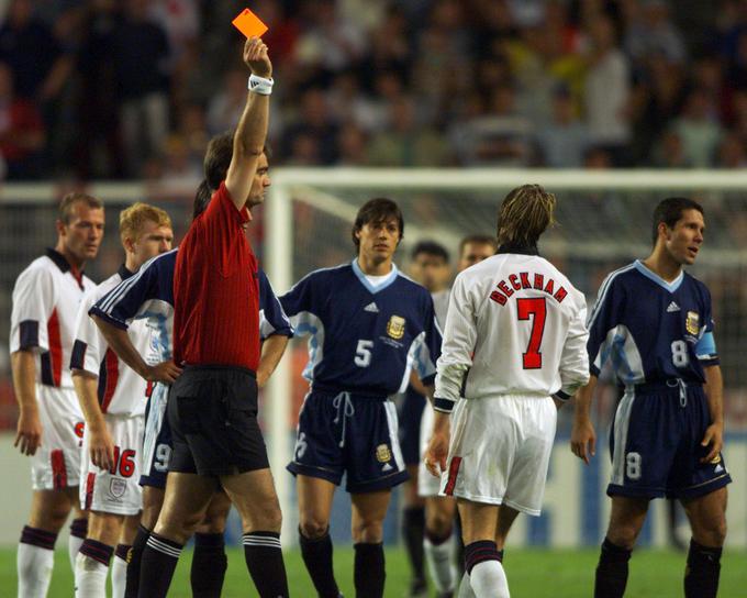 Trenutek, ko je bil izključen David Beckham. | Foto: 