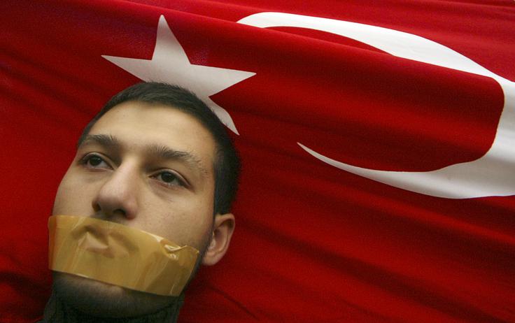 protestnik, Turčija V Turčiji so lani zaprli največ novinarjev na svetu. | Foto: Reuters