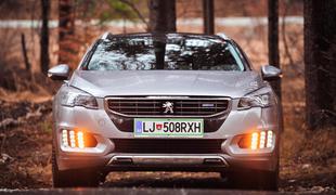 Peugeot 508 RXH 2,0 HDi - na pločnik se pride tudi le s sprednjim pogonom