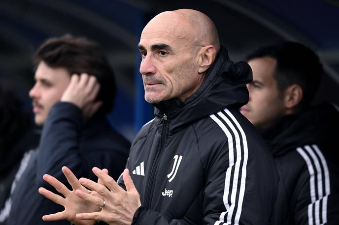 Paolo Montero | Paolo Montero bo kot začasni trener prevzel vajeti moške prve ekipe Juventusa. | Foto Guliverimage