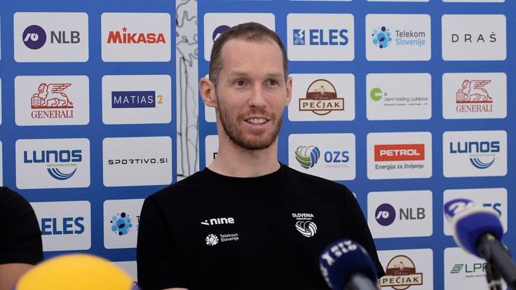 "Nekaj nas je takih, ki nismo igrali veliko tekem v letošnji ligi narodov, vemo pa, kako zelo pomemben je tekmovalni ritem. Upam, da ga bomo lahko na teh prijateljskih tekmah razvili," pravi kapetan Urnaut. | Foto: STA