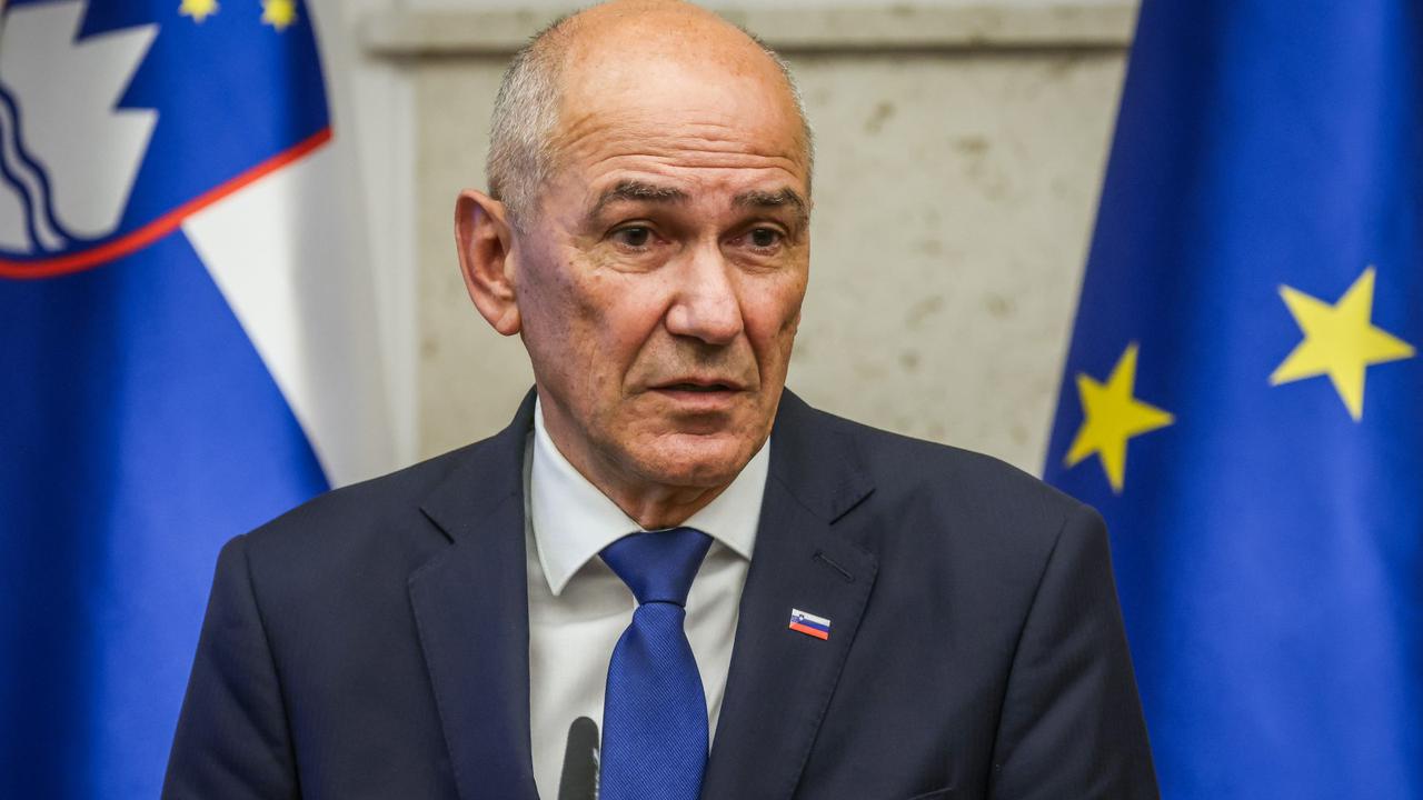 Slovenska zunanja politika: preobrat ali sprememba poudarkov?