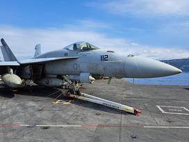 letalonosilka USS Gerald R. Ford