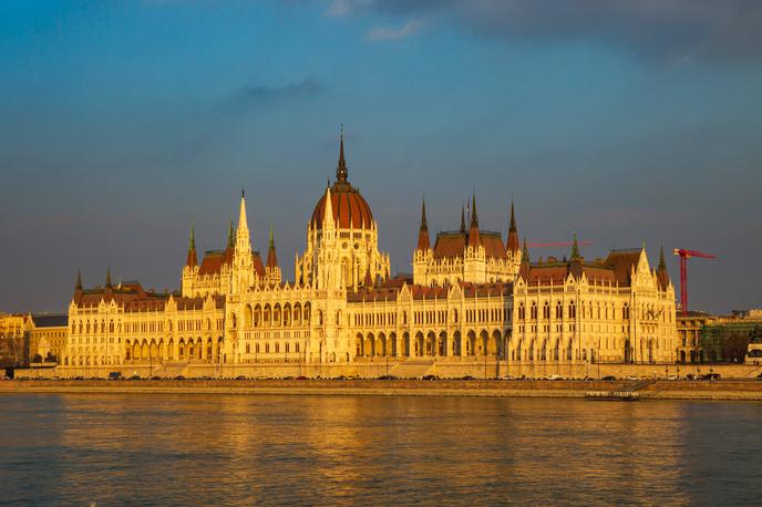Madžarska Budimpešta | Slovenija je po gospodarski razvitosti daleč pred Madžarsko. Naša vzhodna soseda, ki ji od leta 2010 vlada Viktor Orban, je imela leta 2024 64 odstotkov slovenske gospodarske razvitosti.  | Foto Guliverimage