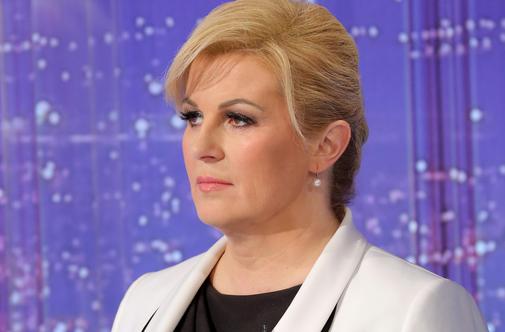 Hrvaška predsednica s pričesko, ki spominja na Jovanko Broz