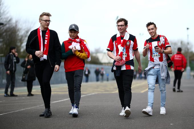 Če ne z drugim, se lahko navijači Southamptona pohvalijo, da je njihove barve nekoč, resda kratek čas, branil najslabši nogometaš v zgodovini angleškega elitnega nogometnega tekmovanja. | Foto: Getty Images