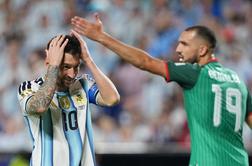 Nov škandal: bi moral Messi prejeti rdeči karton?