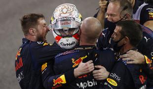 Verstappen do naslova prvaka v zadnjem krogu sezone! Protest zavrnjen.
