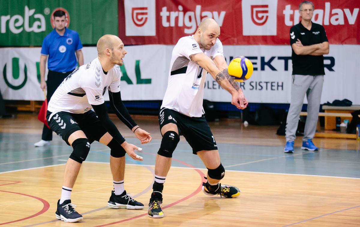 Calcit Volley | Kamničani so se  na lestvici ponovno izenačili z ACH Volleyjem. | Foto Klemen Brumec