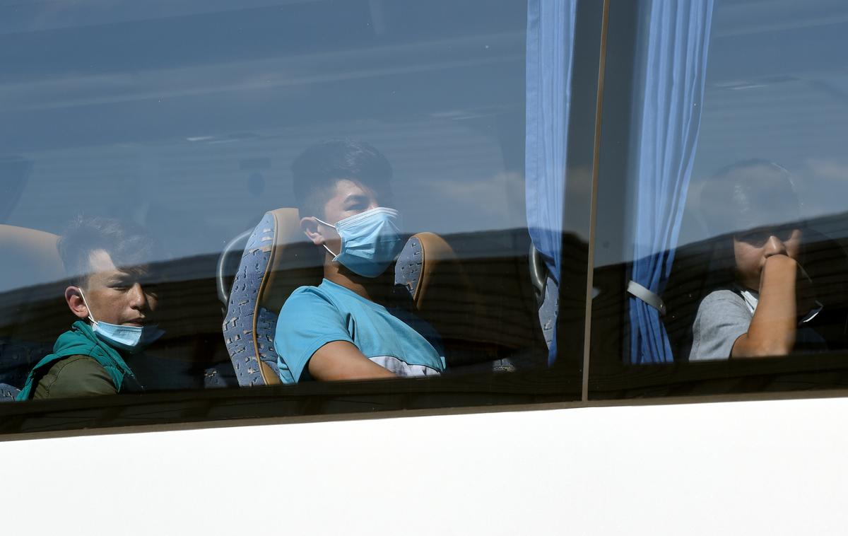 Hannover begunski otroci | Več kot 40 otrok, večinoma brez spremstva, je v soboto pristalo v Nemčiji. | Foto Reuters