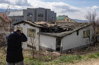 Vsem 14 osumljenim za tragedijo v Kočanih odredili preiskovalni pripor