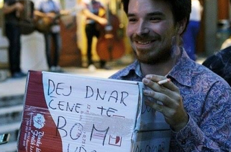 Novo razkritje v povezavi s Fotopubom: sledi vodijo na Islandijo