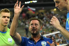 Slovenski selektor zanikal podcenjevanje, zdaj upa na dobre novice #video