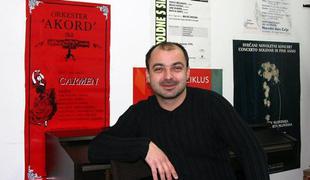 "Večji kot je umetnik, manj komplicira"