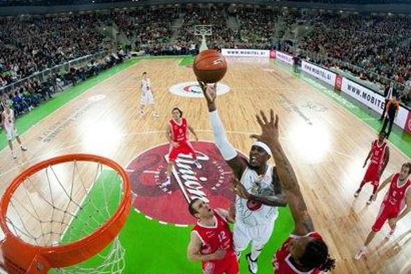 Vrhunci zmage Olimpije nad AJ Milanom
