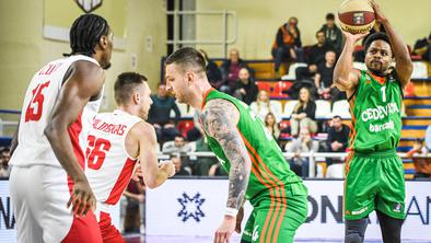 Cedevita Olimpija prekinila niz porazov, srbska velikana znova prepričljiva