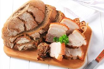 Praznična kuhinja: Prašičji prigrizki