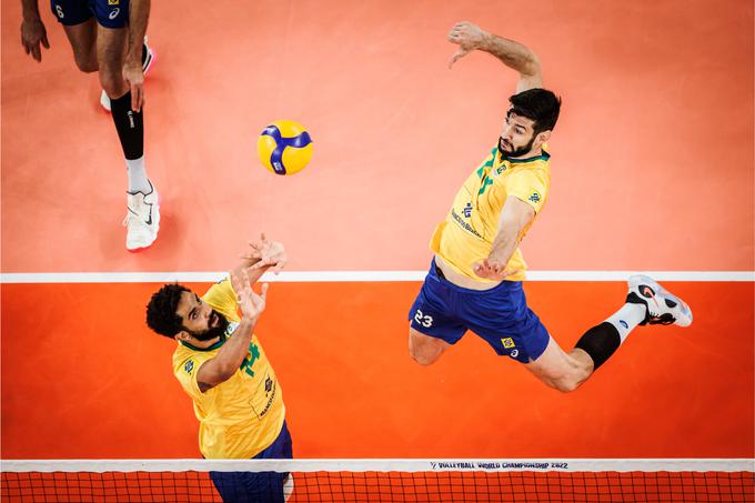 Brazilci so premagali Iran in si priborili četrtfinalni obračun s sosedi Argentinci. | Foto: Volleyballworld