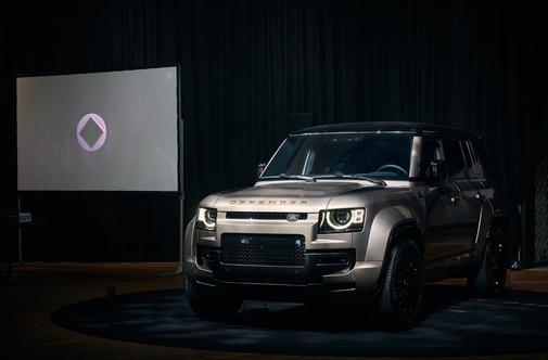 Zmogljivi Defender OCTA osvojil Slovenijo