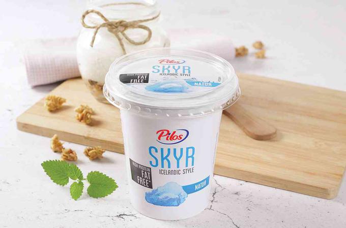 Skyr je kremast in gost ter je naravno bogat vir kakovostnih beljakovin. Vnesite delček tradicionalnega islandskega okusa tudi v svoj dom. | Foto: 