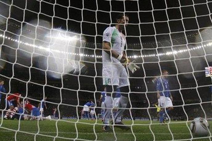 Buffon bo začel trenirati novembra