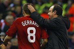 Benitezu v Liverpoolu (še) zaupajo